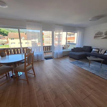 Hubi Apartament *